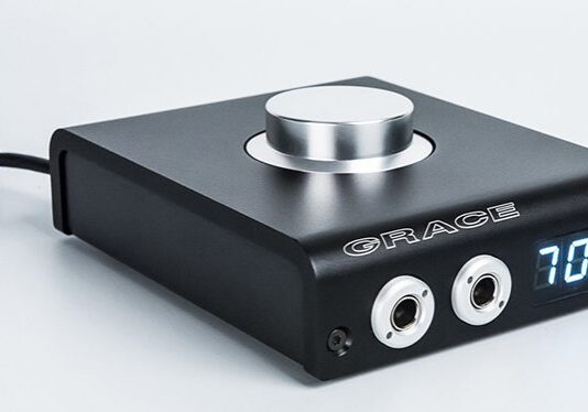 Audio interface with knob and digital display.